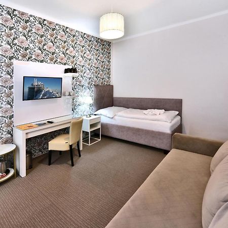 Aplend Hotel Lujza Major Татранська Ломниця Екстер'єр фото