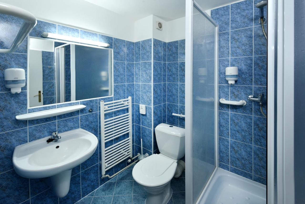 Aplend Hotel Lujza Major Татранська Ломниця Екстер'єр фото