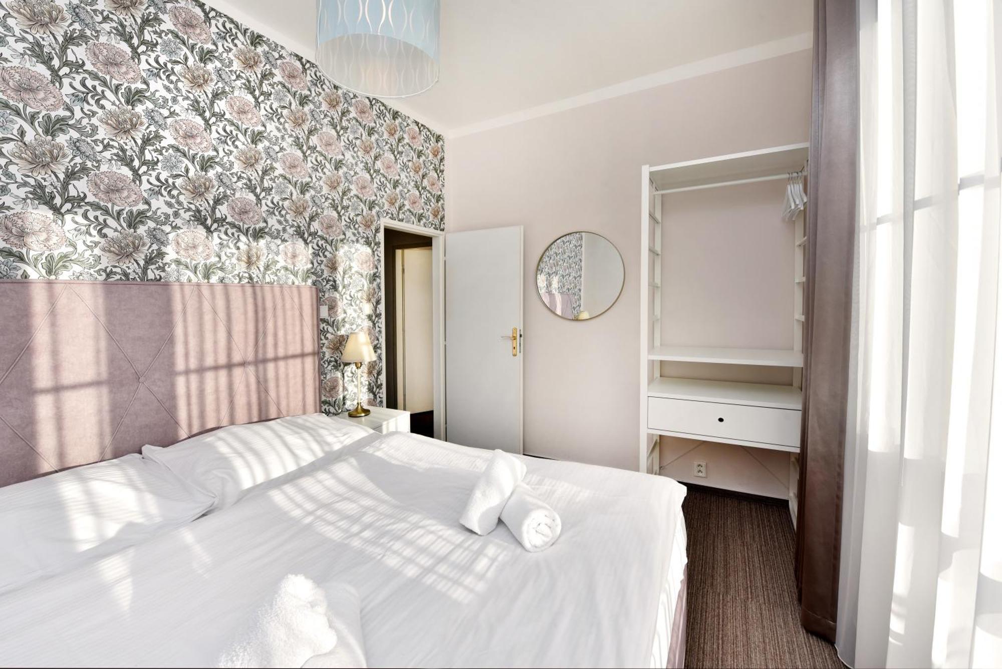 Aplend Hotel Lujza Major Татранська Ломниця Екстер'єр фото