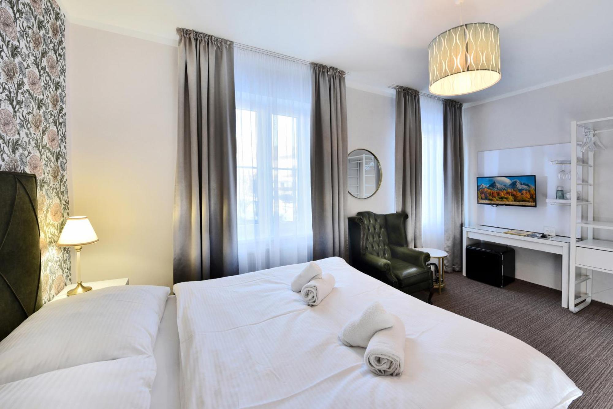 Aplend Hotel Lujza Major Татранська Ломниця Екстер'єр фото
