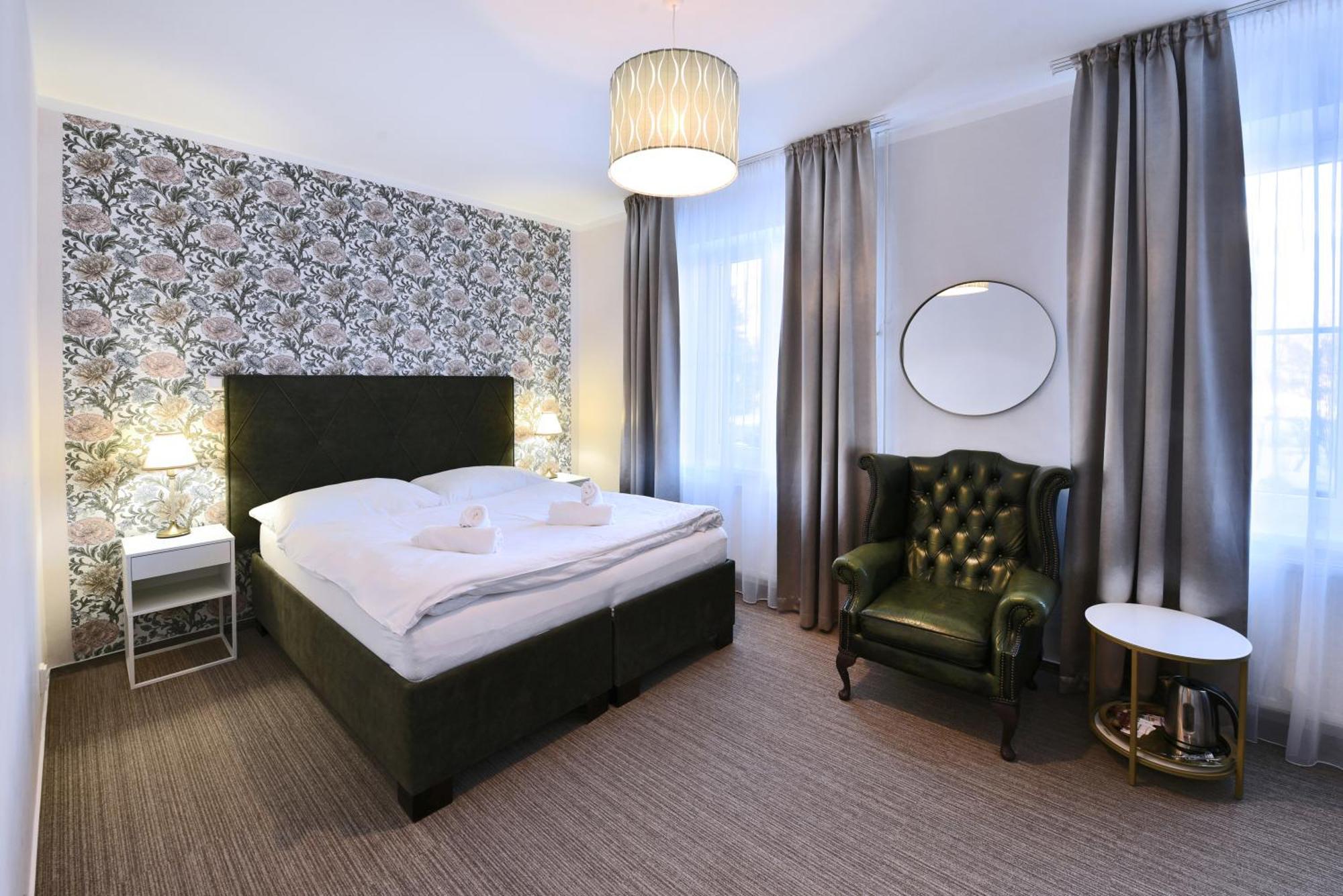 Aplend Hotel Lujza Major Татранська Ломниця Екстер'єр фото